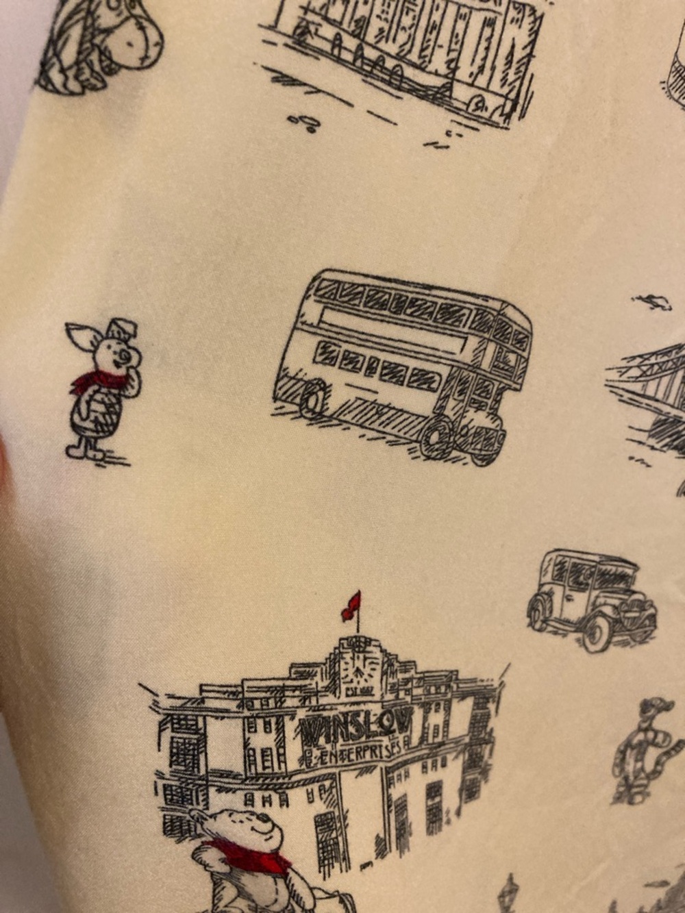 Disney Winnie the Pooh in London Balloon Pajama Set - Picture 6 of 13